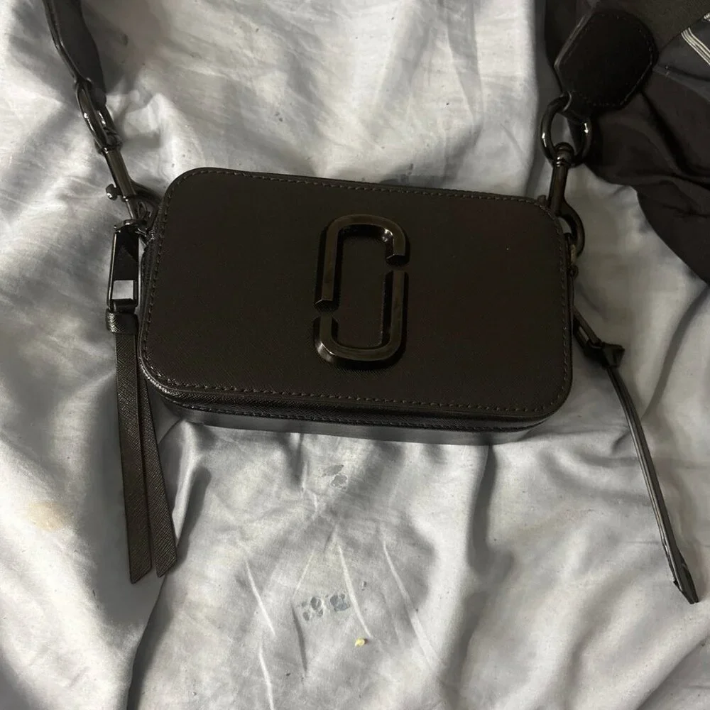 Marc Jacobs Black Leather Snapshot Crossbody Bag - Picture 1 of 6